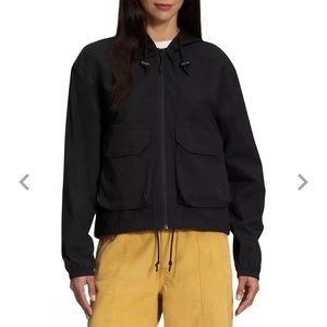UNISEX The North Face Ripstop wind hooded jacket in black